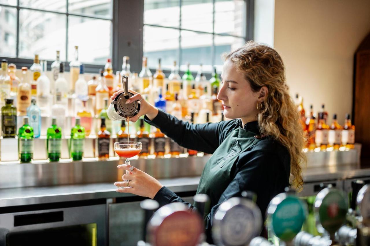 Novotel Sydney Darling Square Екстериор снимка